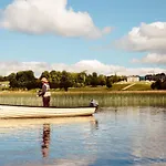 Glasson Lakehouse فندق 4*