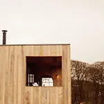 Glasson Lakehouse آثلون