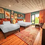 Glasson Lakehouse