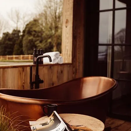 Glasson Lakehouse Hotel 4*
