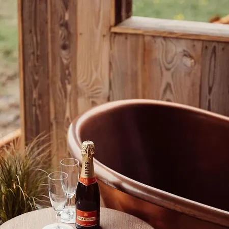 Glasson Lakehouse Hotel