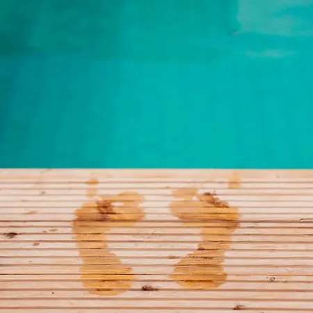מלון Glasson Lakehouse את'לון