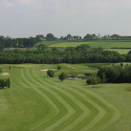 Hotel Glasson Lakehouse