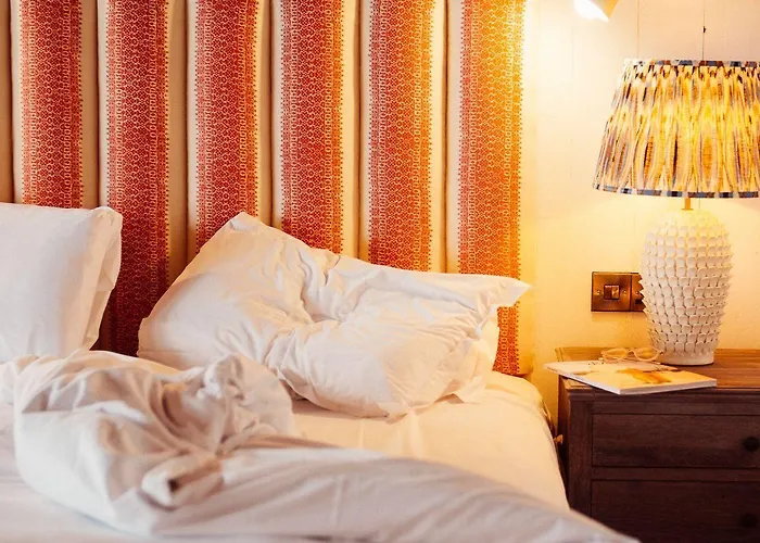 Hotel Glasson Lakehouse